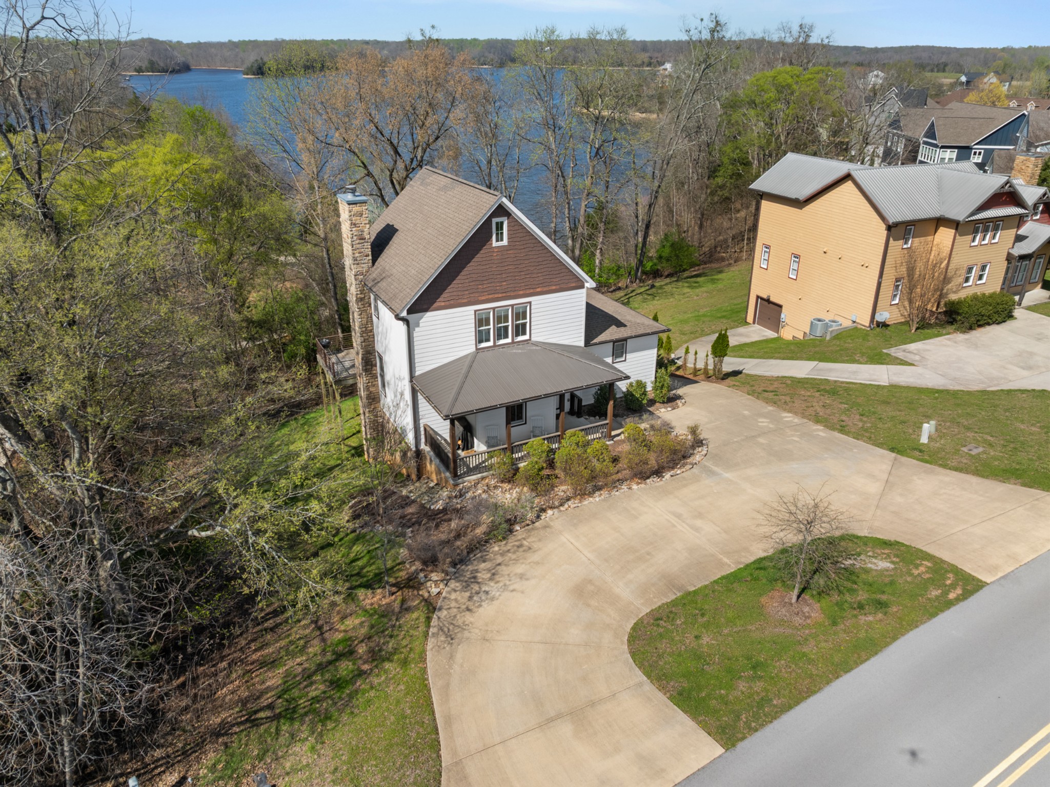 369 Fanning Bend Drive Winchester, TN 37398 - Photo 45 of 54 an aerial view of a house