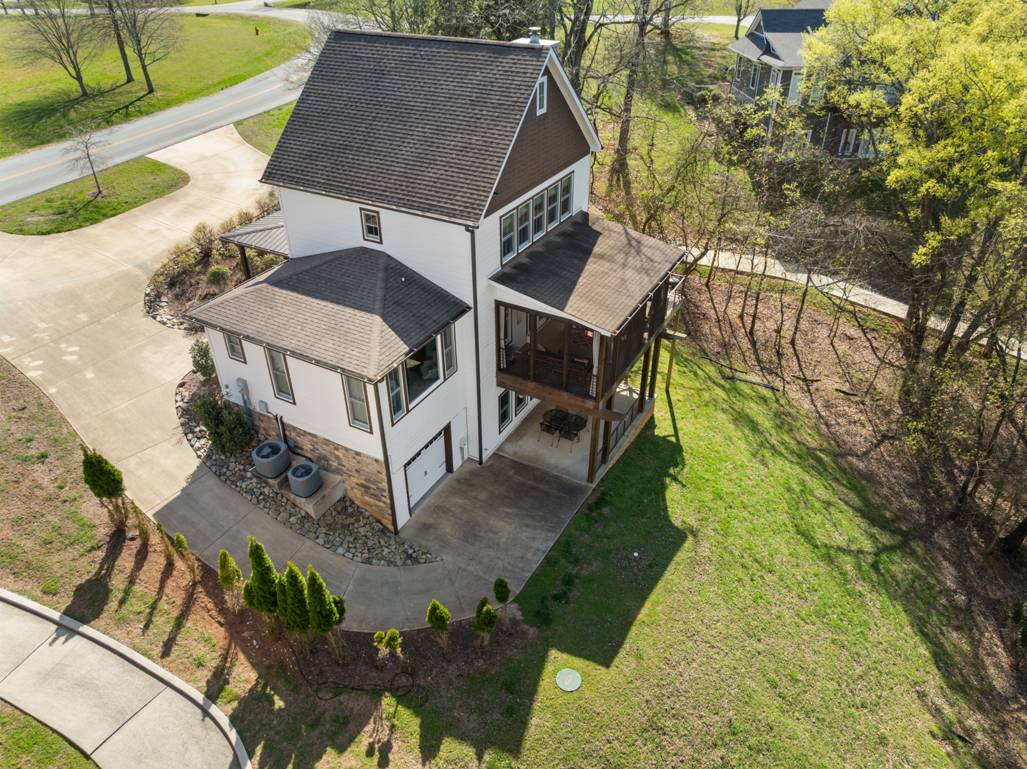 369 Fanning Bend Drive Winchester, TN 37398 - Photo 47 of 54 a aerial view of a house with a yard