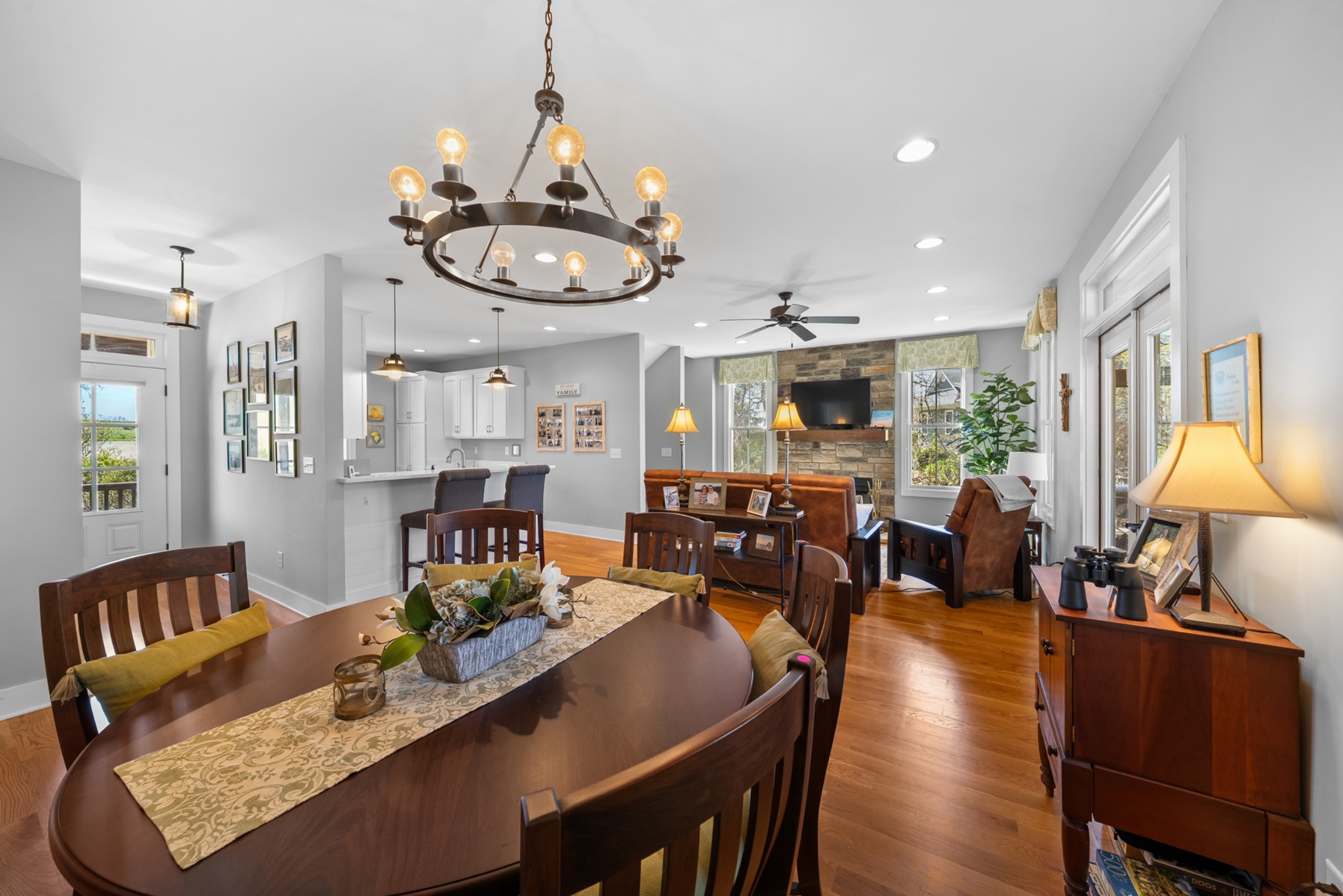 369 Fanning Bend Drive Winchester, TN 37398 - Photo 10 of 54 a living room with furniture kitchen view and a chandelier