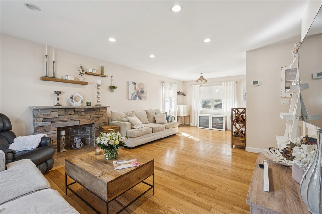 12 Rita Road Peabody, MA 01960 - Photo 3 of 41 Gallery Image 3