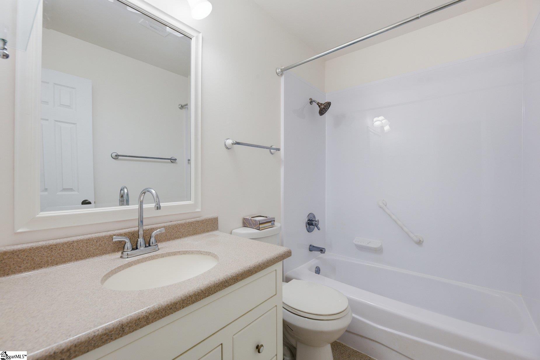 1462 Dover Road, Unit A Spartanburg, SC 29301 - Photo 18 of 28 Gallery Image 18