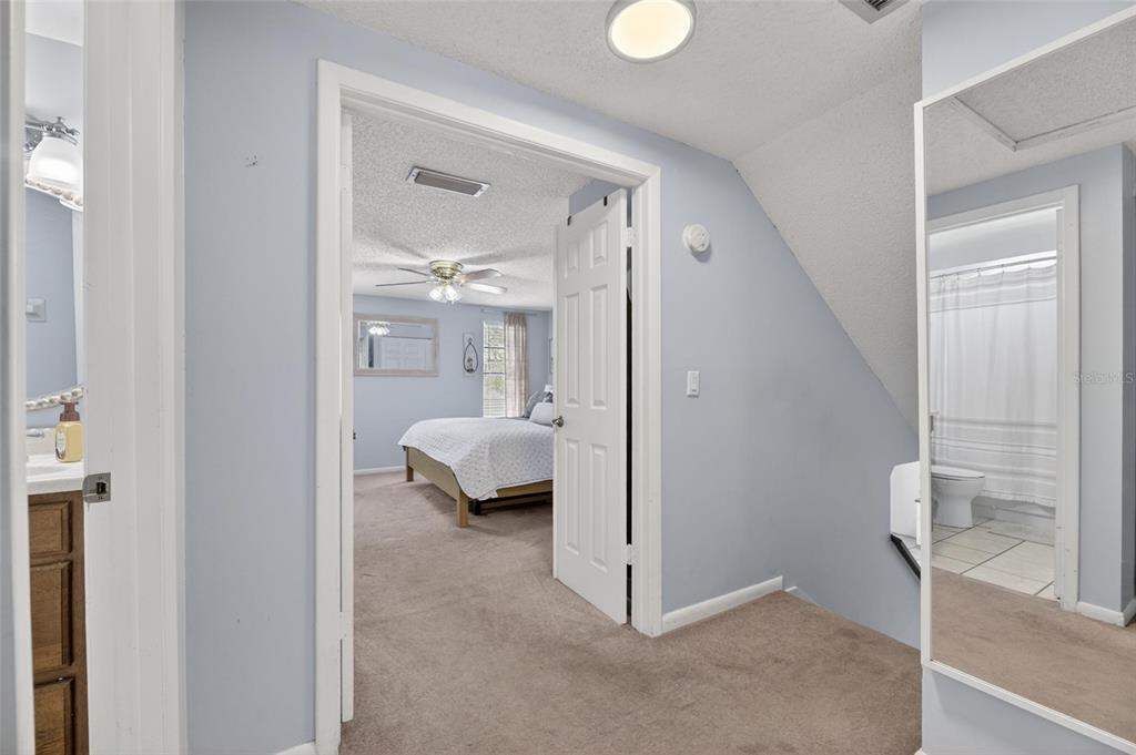 6609 Jennifer Drive Temple Terrace, FL 33617 - Photo 26 of 49 a en suite bathroom with a toilet