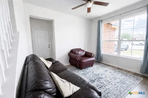 $264,900 | 4803 Green Meadow Street, Killeen, TX 76549