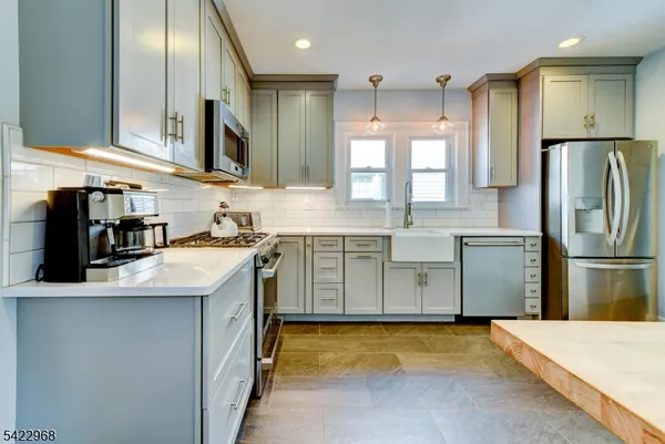 $645,000 | 425 Bartine Street, Somerville, NJ 08876