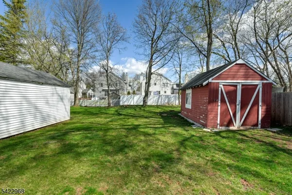 $645,000 | 425 Bartine Street, Somerville, NJ 08876