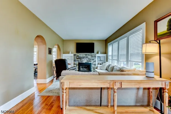 $645,000 | 425 Bartine Street, Somerville, NJ 08876