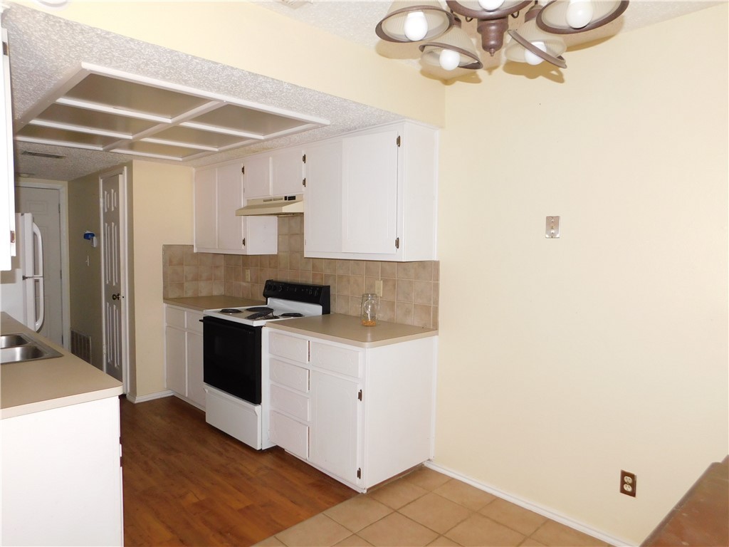 8804 Springmail Circle, Unit A Austin, TX 78729 - Photo 4 of 7