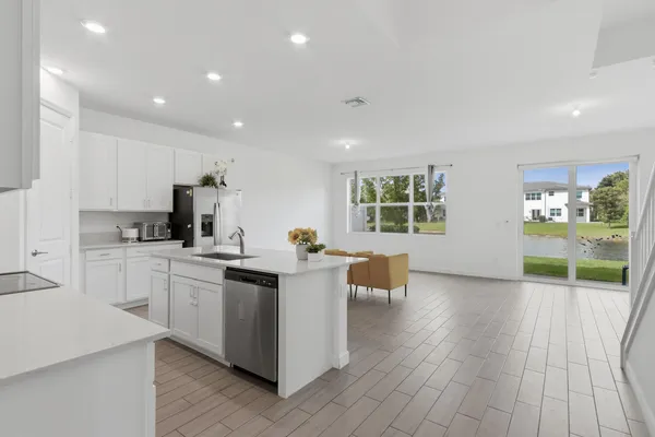 $3,250 | 4874 Navali Drive, Lake Worth, FL 33467