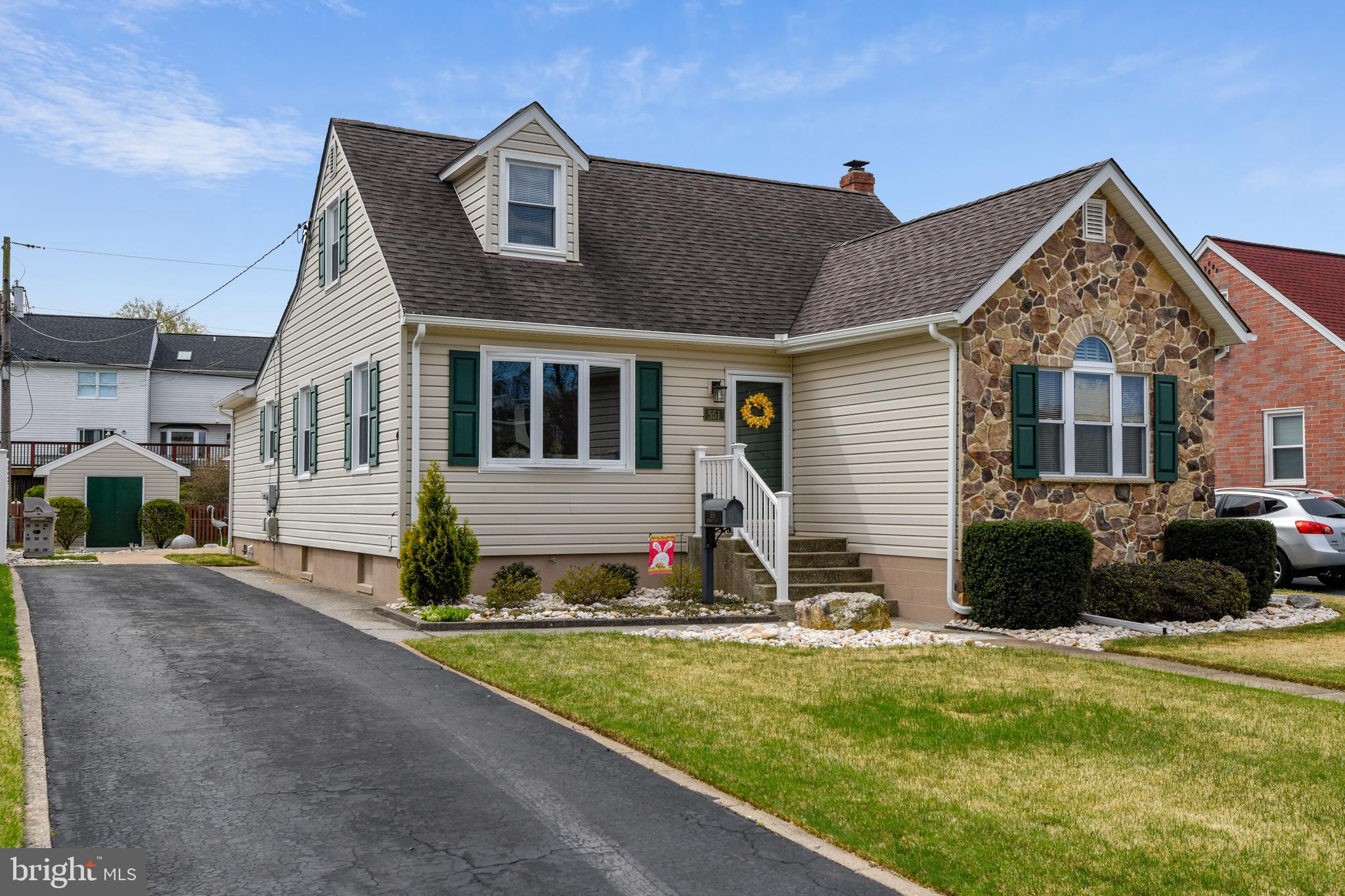 551 Forest View Road Linthicum Heights, MD 21090 - Photo 1 of 37