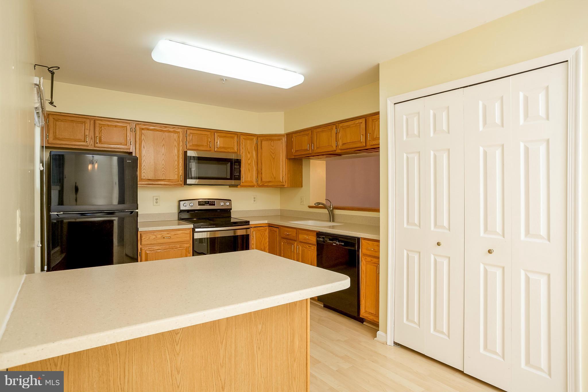 3638 Marcey Creek Road Laurel, MD 20724 - Photo 2 of 13 Kitchen