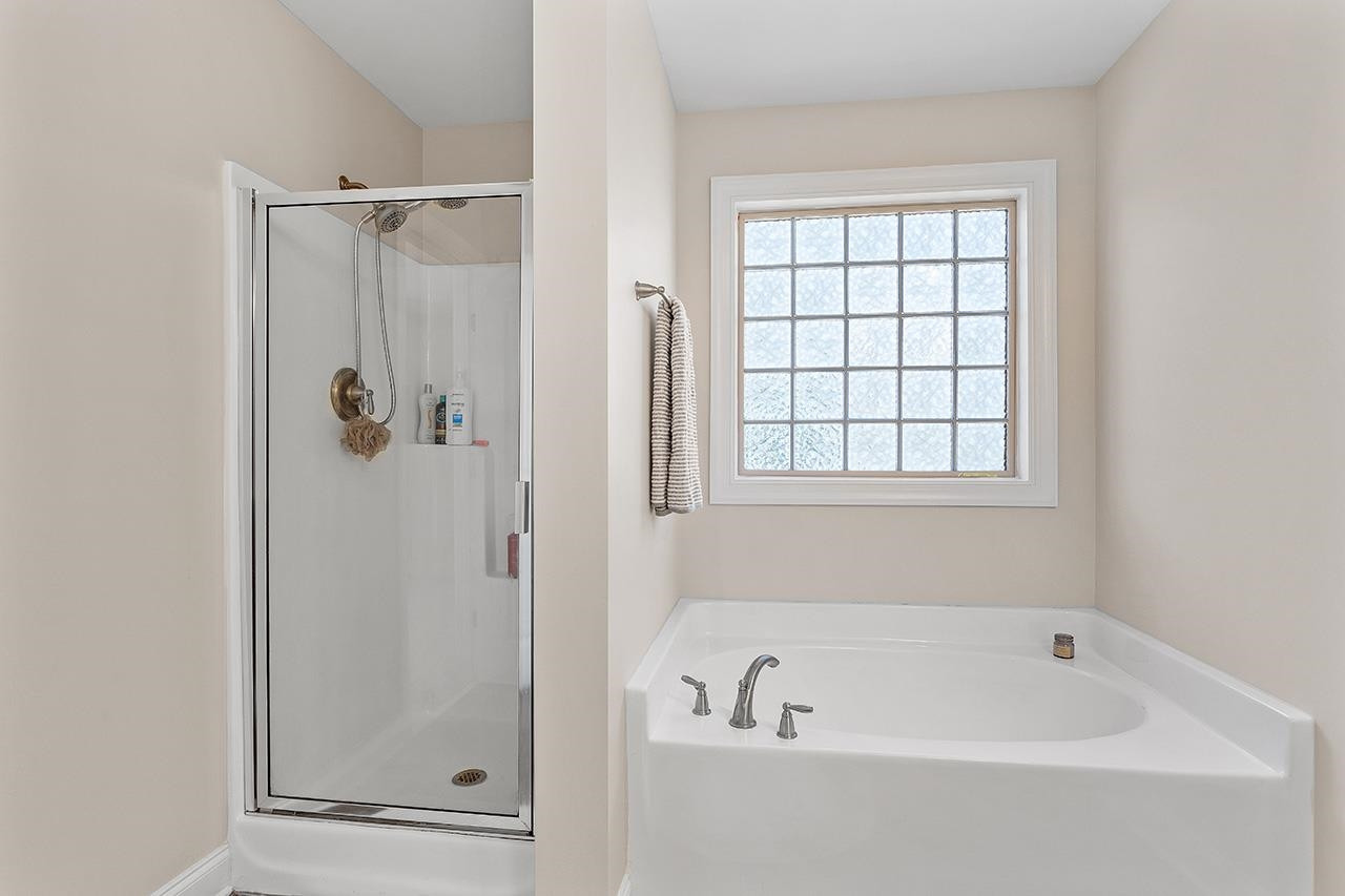 7655 Birchmoor Way Raleigh, NC 27616 - Photo 24 of 32 primary bath