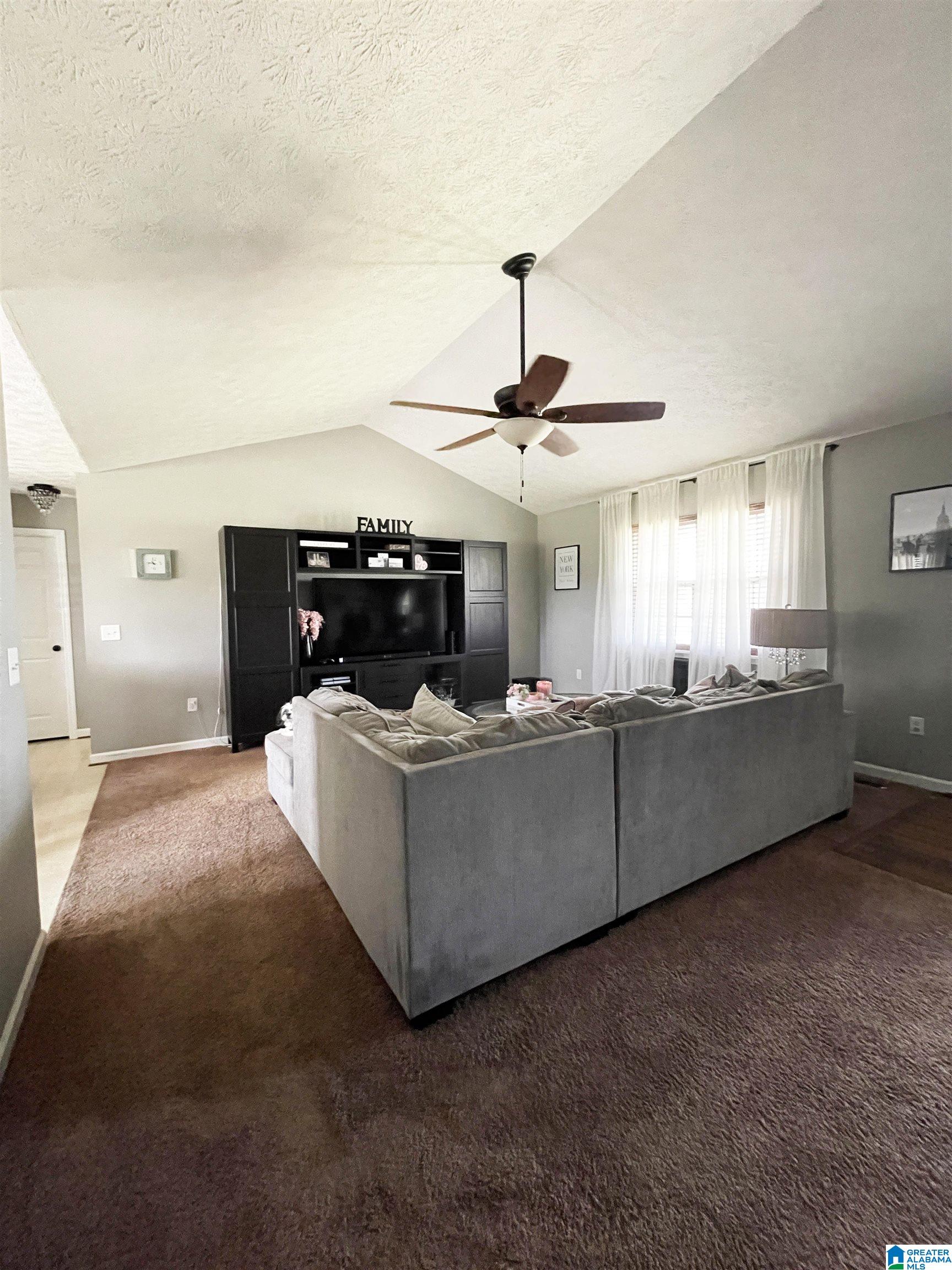 334 Bailey Road Weaver, AL 36277 - Photo 10 of 40 Gallery Image 10