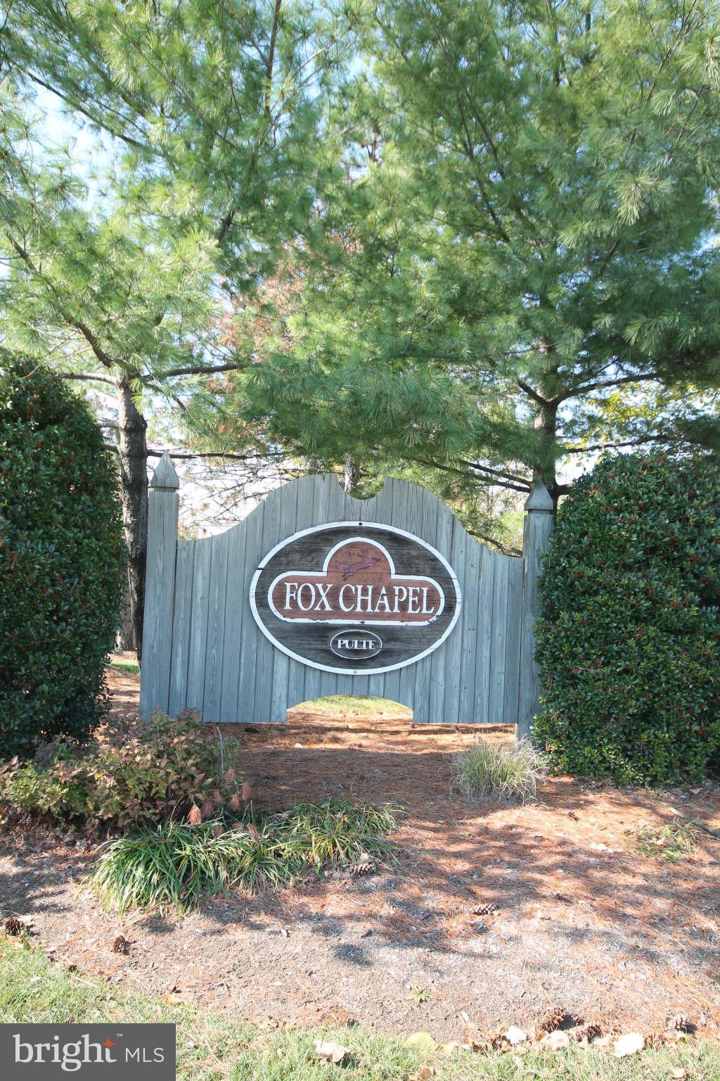 106 Fort Evans Road Southeast, Unit F Leesburg, VA 20175 - Photo 2 of 20 Community