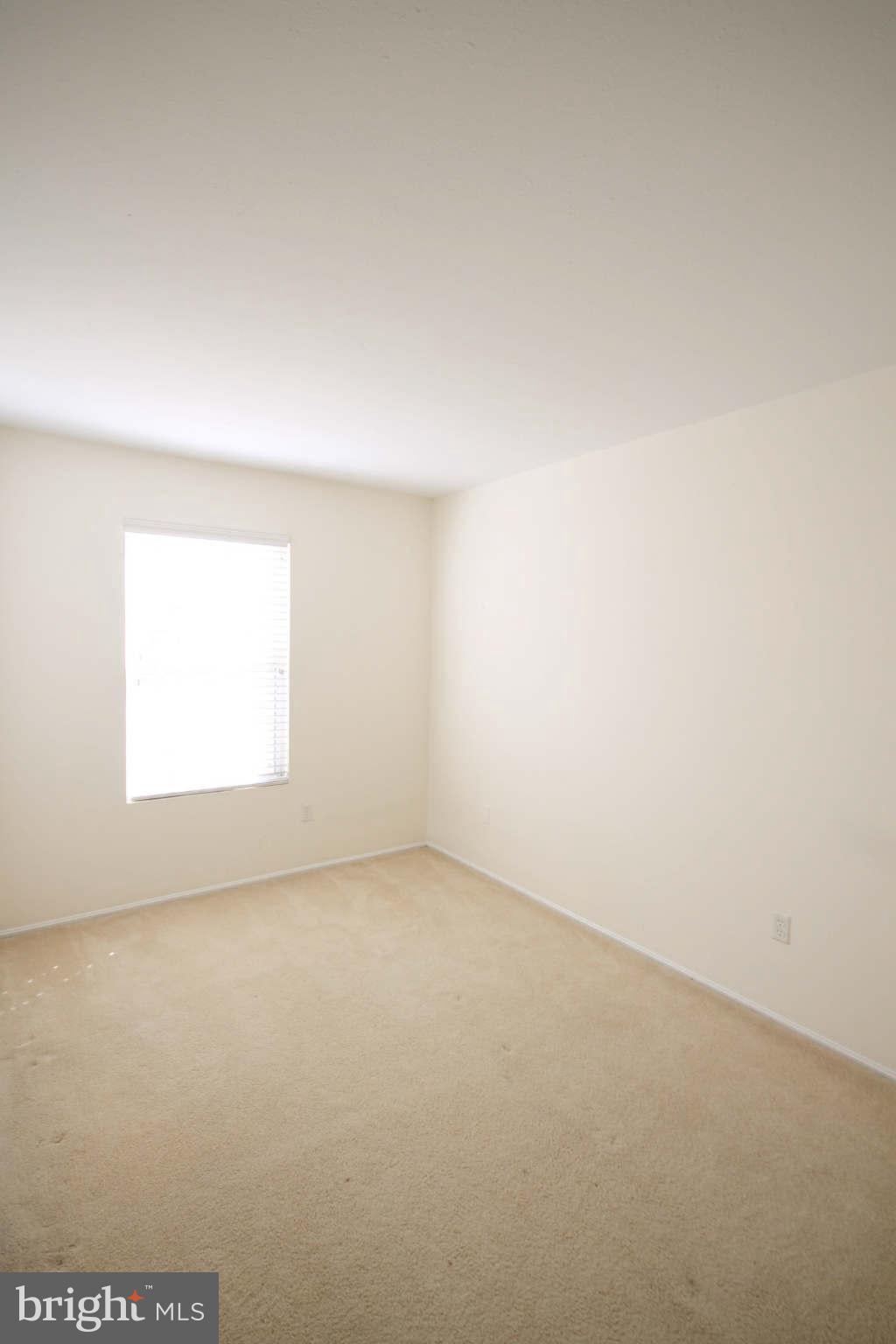 106 Fort Evans Road Southeast, Unit F Leesburg, VA 20175 - Photo 15 of 20 Bedroom #2