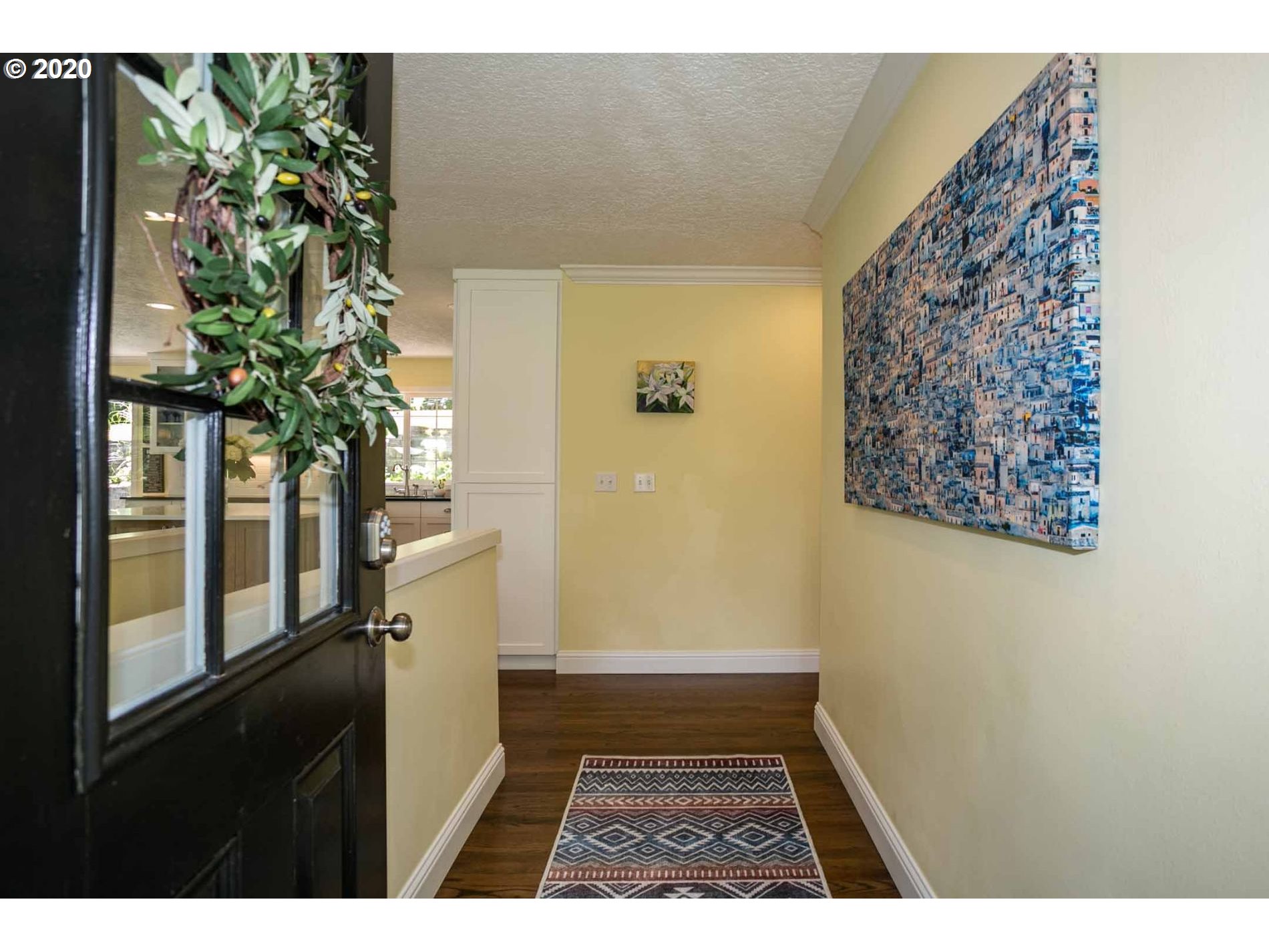 2550 Greentree Road Lake Oswego, OR 97034 - Photo 2 of 28 Gallery Image 2
