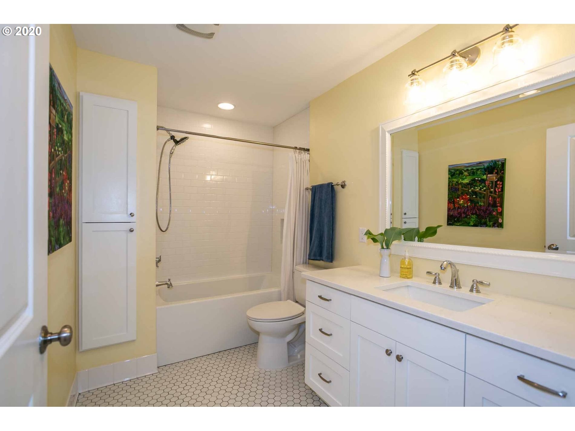 2550 Greentree Road Lake Oswego, OR 97034 - Photo 6 of 28 Gallery Image 6