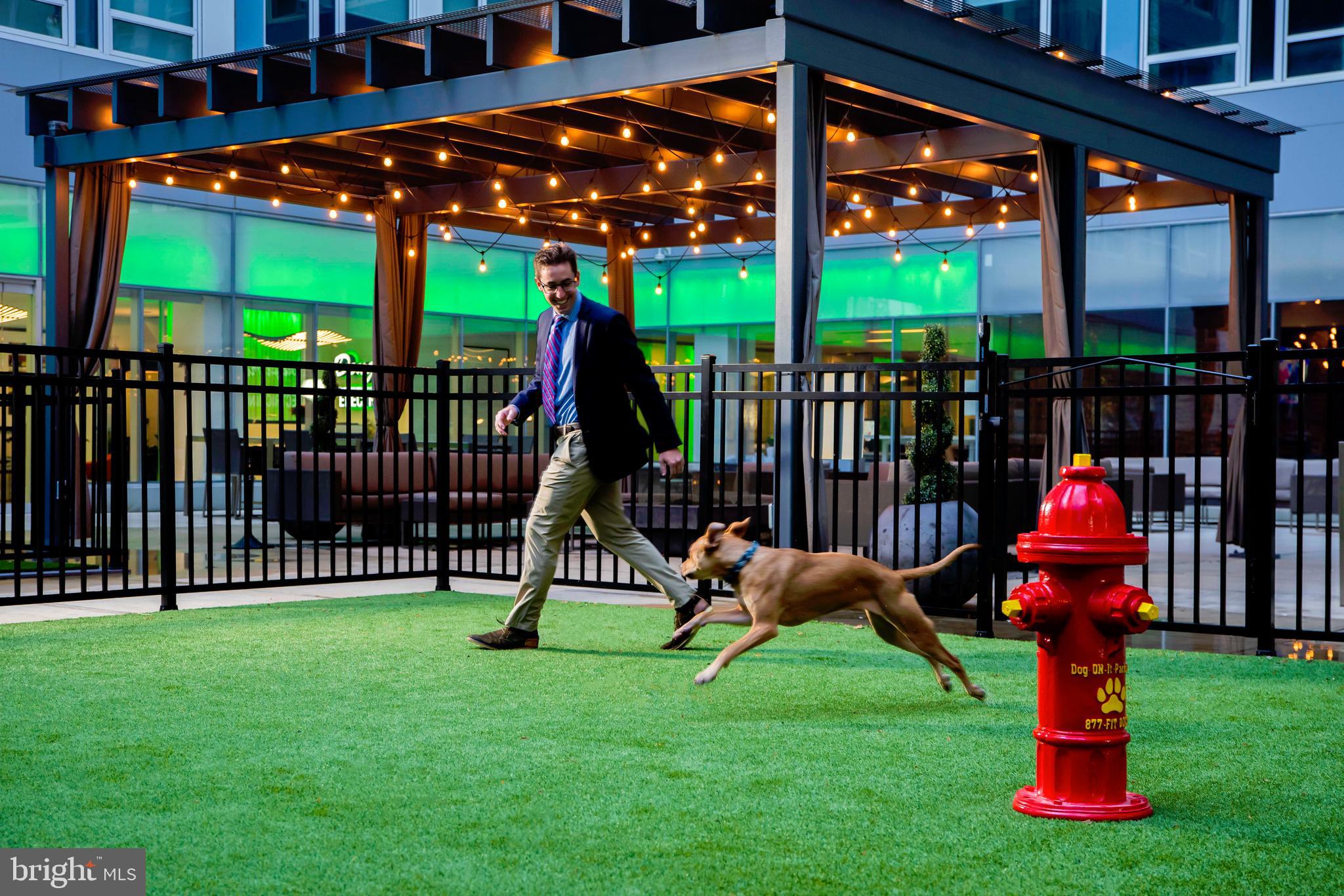 1900-20 Arch Street, Unit 729 Philadelphia, PA 19103 - Photo 21 of 30 a childrens park with kid zone