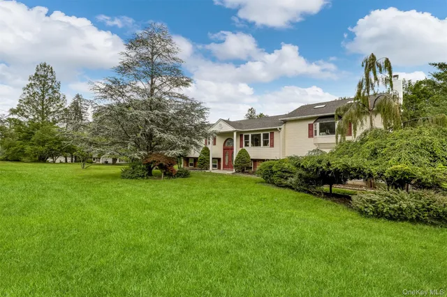 $1,100,000 | 28 Lime Kiln Road, Suffern, NY 10901