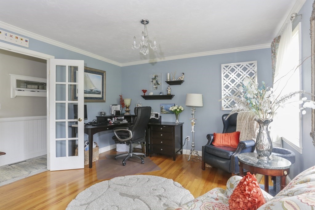 33 Howland Road Berkley, MA 02779 - Photo 7 of 26 Gallery Image 7