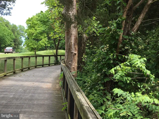 $4,150 | 1136 Arcturus Lane, Alexandria, VA 22308