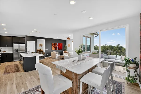 $1,049,000 | 415 Besalu Terrace, Mission Viejo, CA 92692