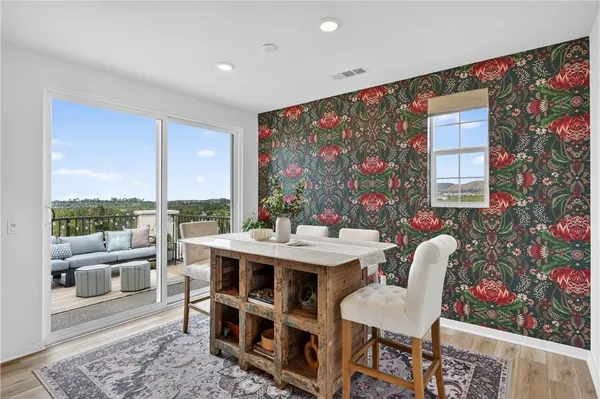 $1,049,000 | 415 Besalu Terrace, Mission Viejo, CA 92692