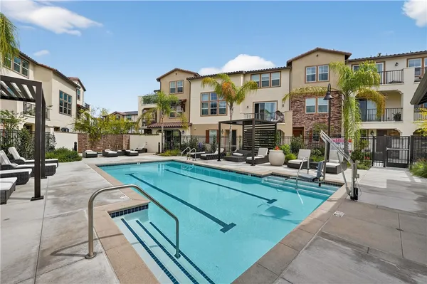 $1,049,000 | 415 Besalu Terrace, Mission Viejo, CA 92692