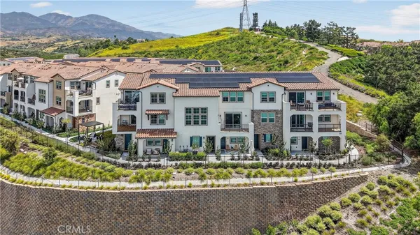 $1,049,000 | 415 Besalu Terrace, Mission Viejo, CA 92692