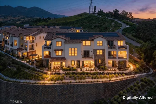 $1,049,000 | 415 Besalu Terrace, Mission Viejo, CA 92692