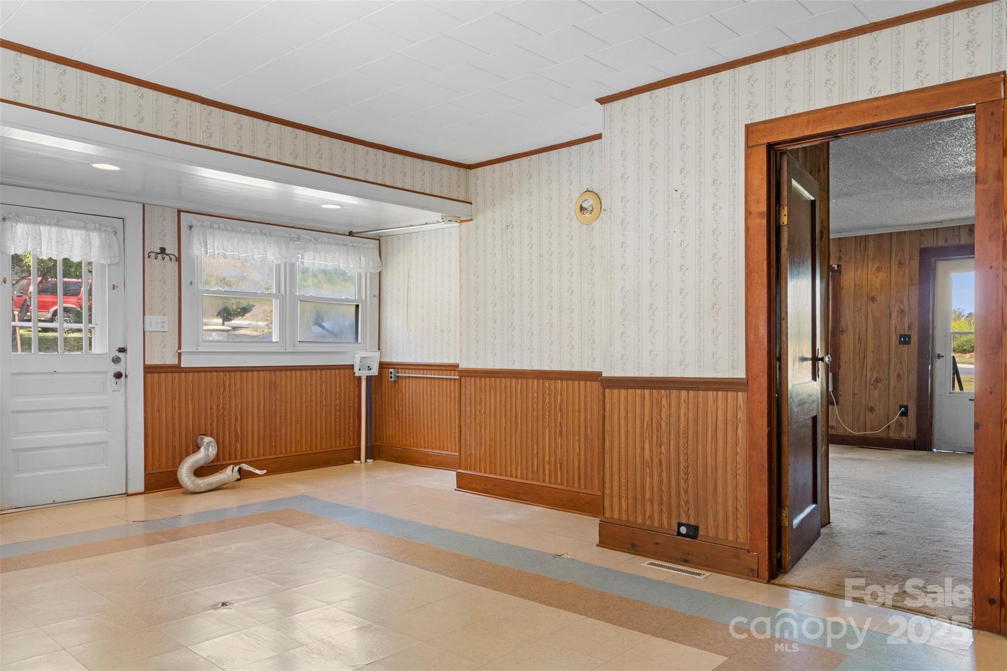 4601 Mooresville Road Kannapolis, NC 28081 - Photo 9 of 33