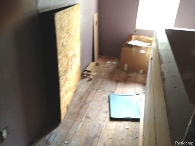 23191 Columbus Avenue Warren, MI 48089 - Photo 15 of 20 IMG_1852.jpg
