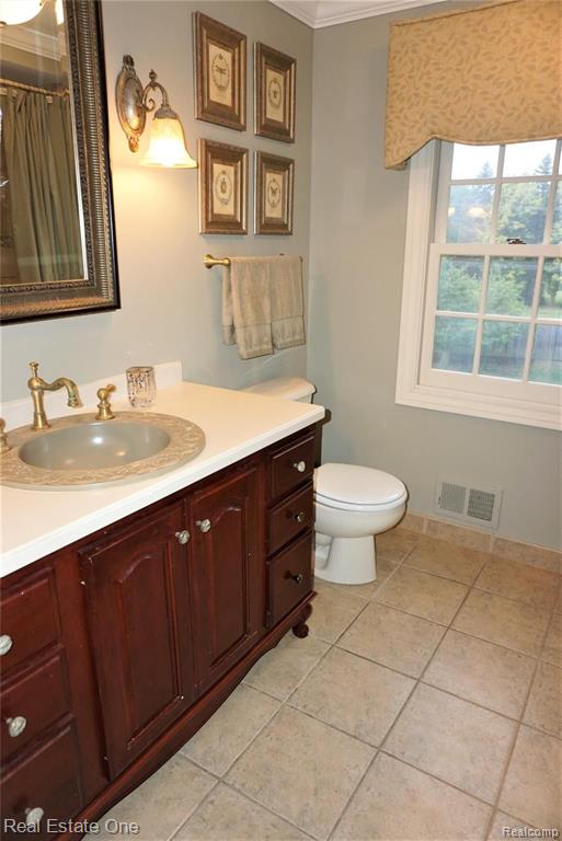 1102 Hackberry Circle Rochester Hills, MI 48309 - Photo 27 of 35