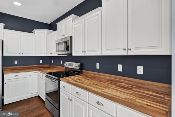 $374,990 | 1772 Fairbank Lane, Mechanicsburg, PA 17055