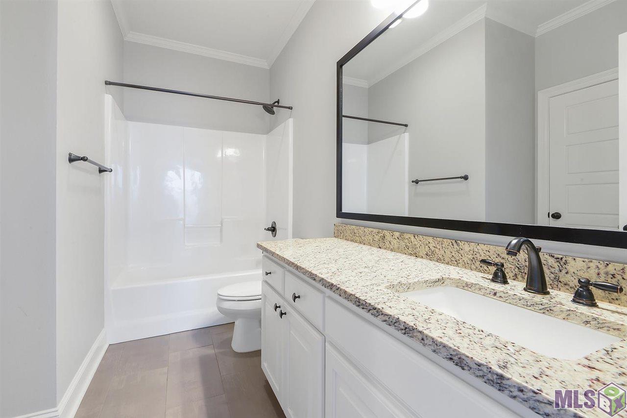 2619 Cresthaven Avenue Baton Rouge, LA 70810 - Photo 9 of 10