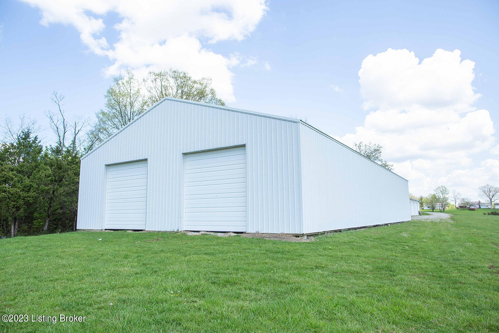 1929 Mt Zion Road Frankfort, KY 40601 - Photo 27 of 55 Exterior Small (26 of 54)