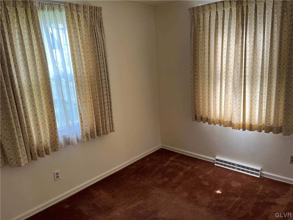 439 Birch Road Hellertown, PA 18055 - Photo 11 of 28 Gallery Image 11