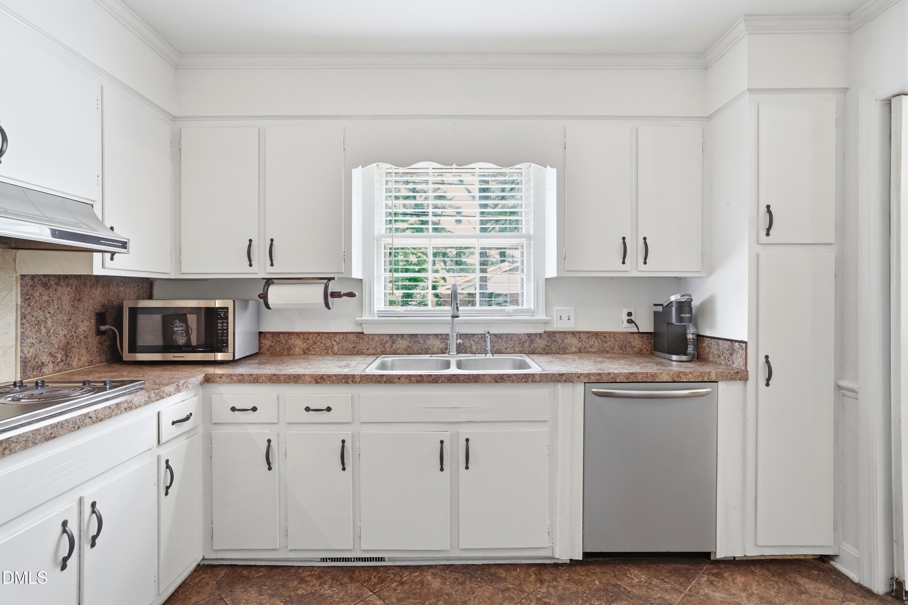3100 Ridgecrest Drive Rocky Mount, NC 27803 - Photo 6 of 15 22-print-DSC08633