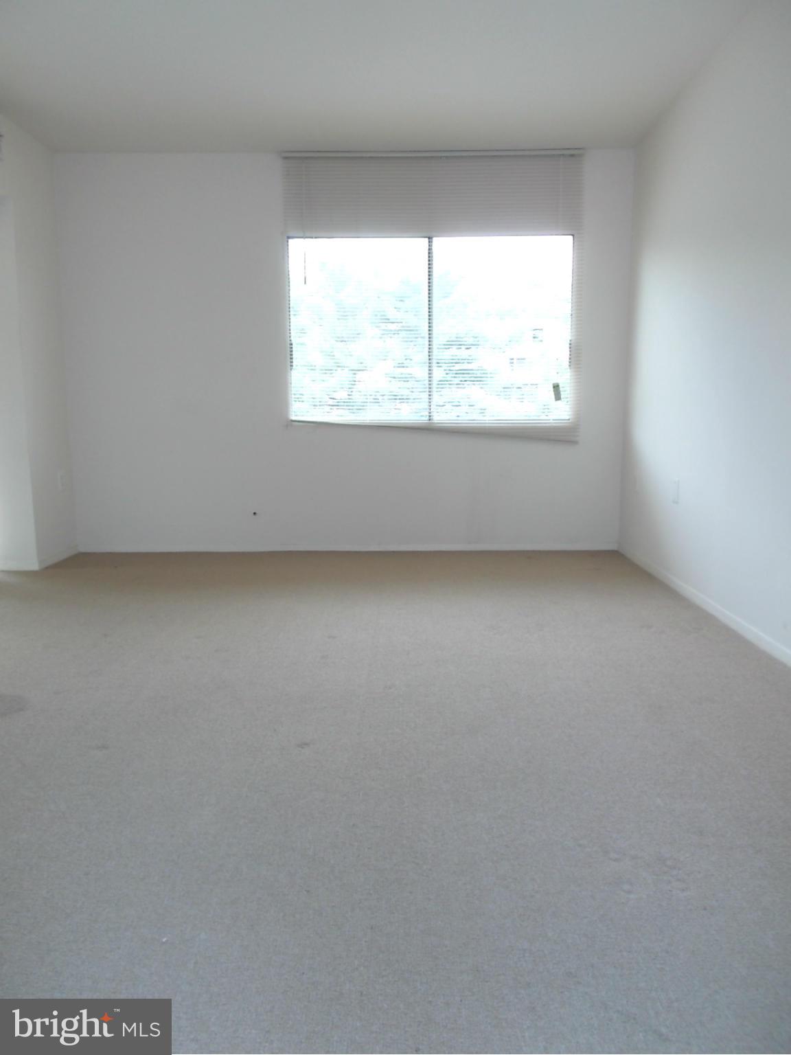 3840 Bel Pre Road, Unit 12133 Silver Spring, MD 20906 - Photo 3 of 9 Living Room