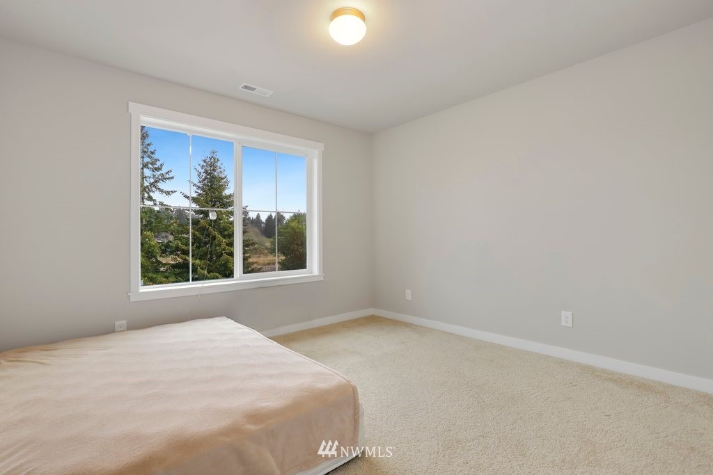 1914 Mayes Road Southeast Lacey, WA 98503 - Photo 27 of 38 Gallery Image 27