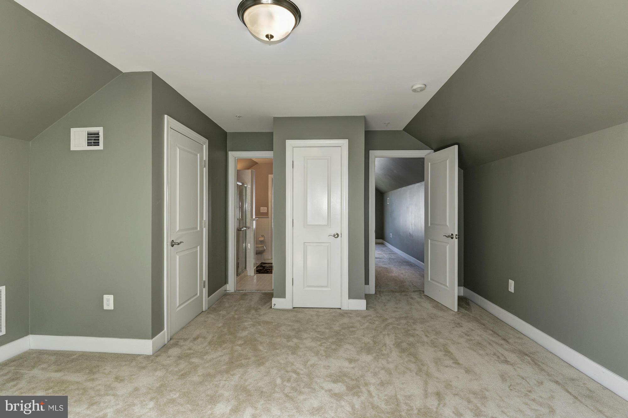 4613 Edgefield Road Bethesda, MD 20814 - Photo 23 of 30 Bedroom #5
