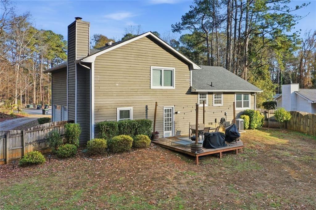 4766 McKee Court Southwest Mableton, GA 30126 - Photo 31 of 33 a front view of a house with garden