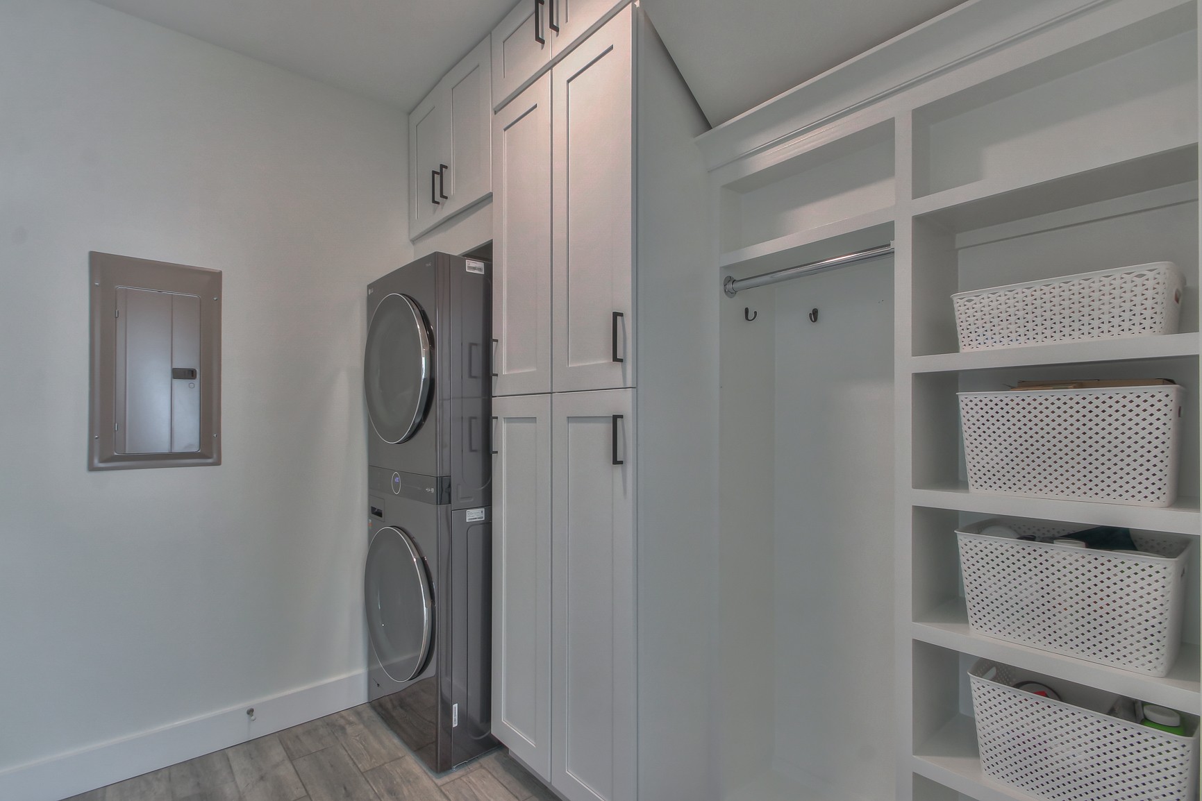 6032 Sanmar Drive Spring Hill, TN 37174 - Photo 15 of 29 a bathroom with a shower