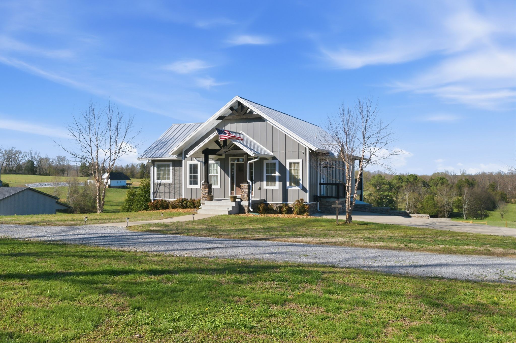 4041 Liverworth Road Southside, TN 37171 - Photo 2 of 63