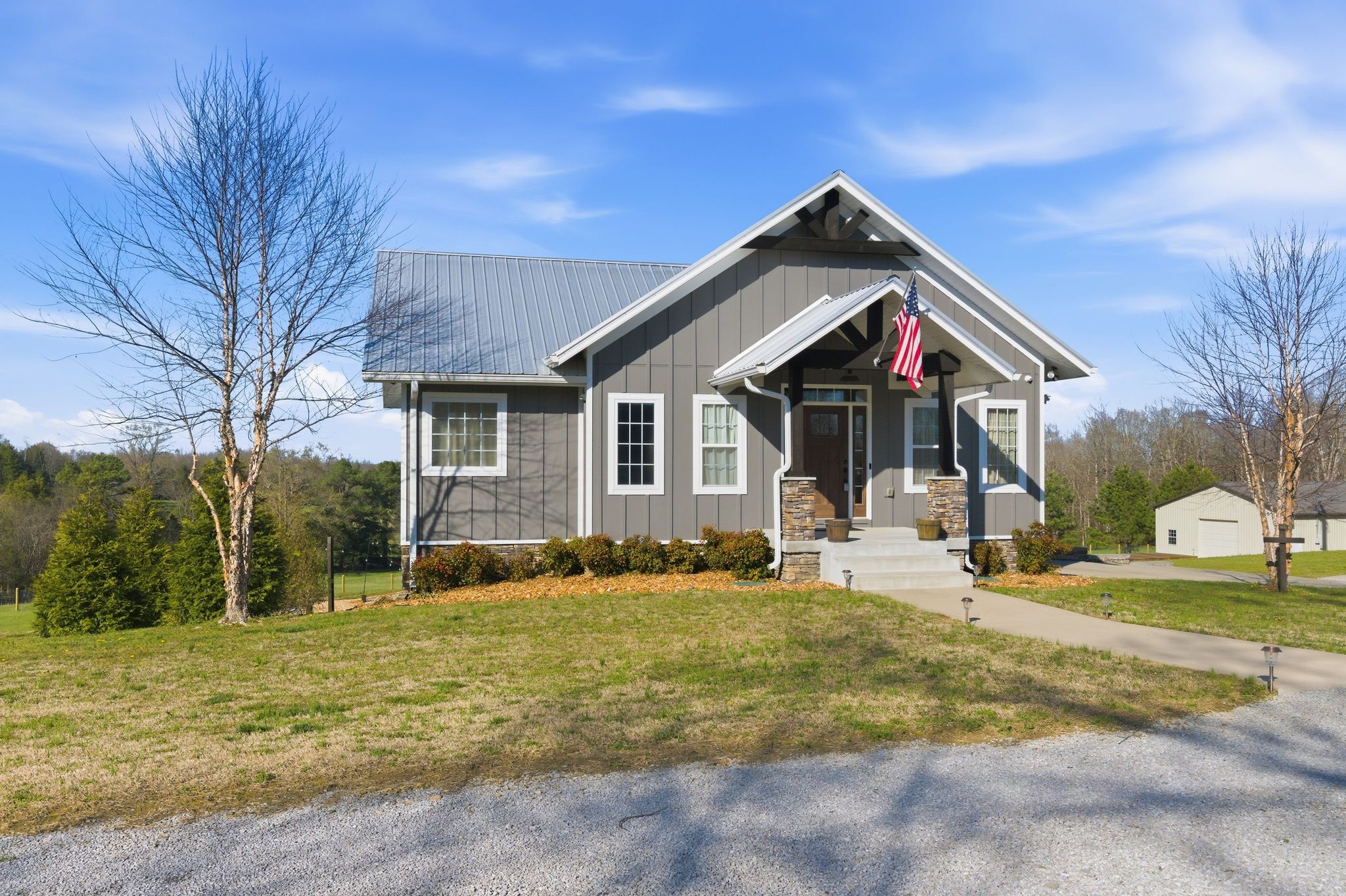 4041 Liverworth Road Southside, TN 37171 - Photo 3 of 63