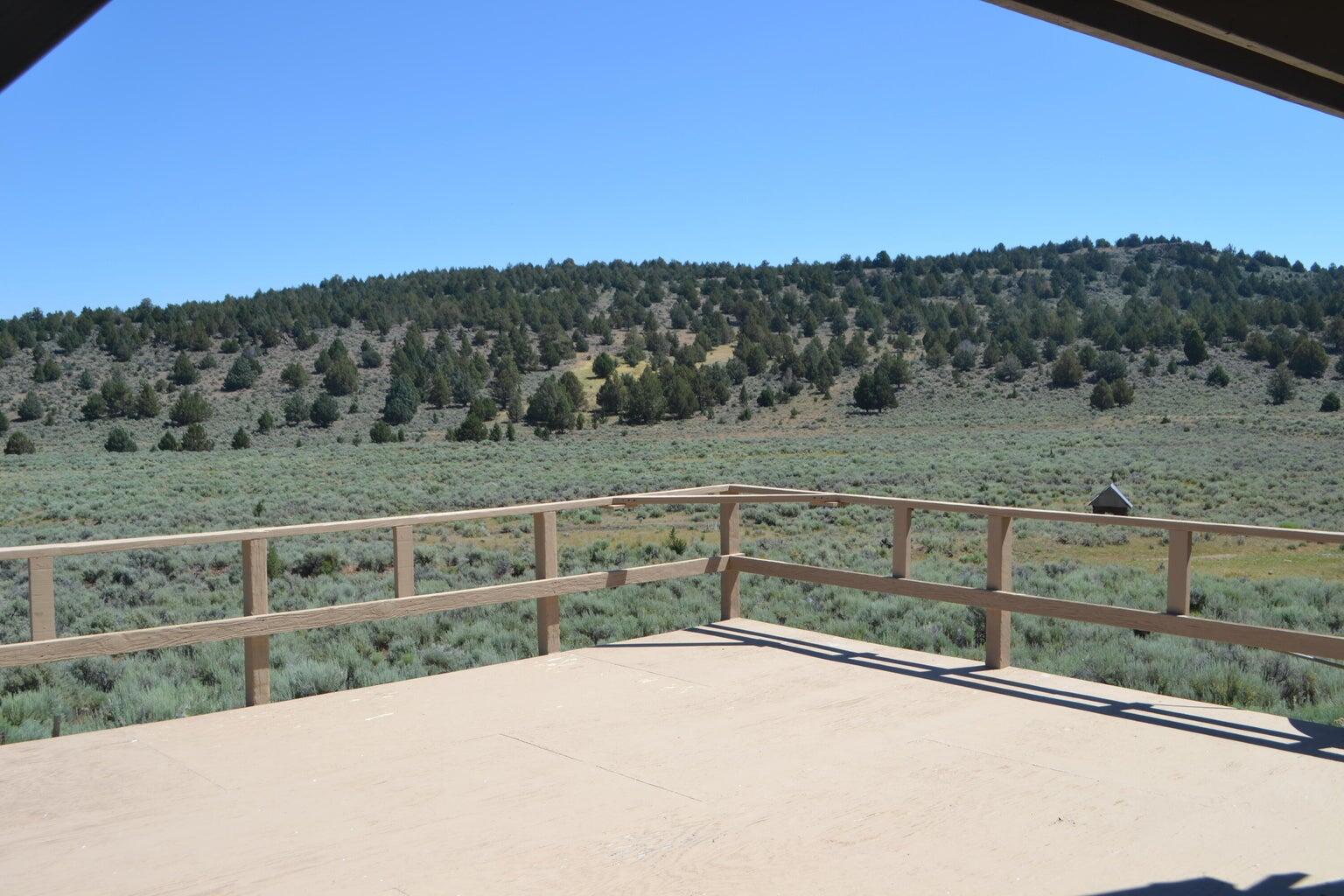 523-400 South Grasshopper Road Termo, CA 96132 - Photo 26 of 44 a view of a terrace