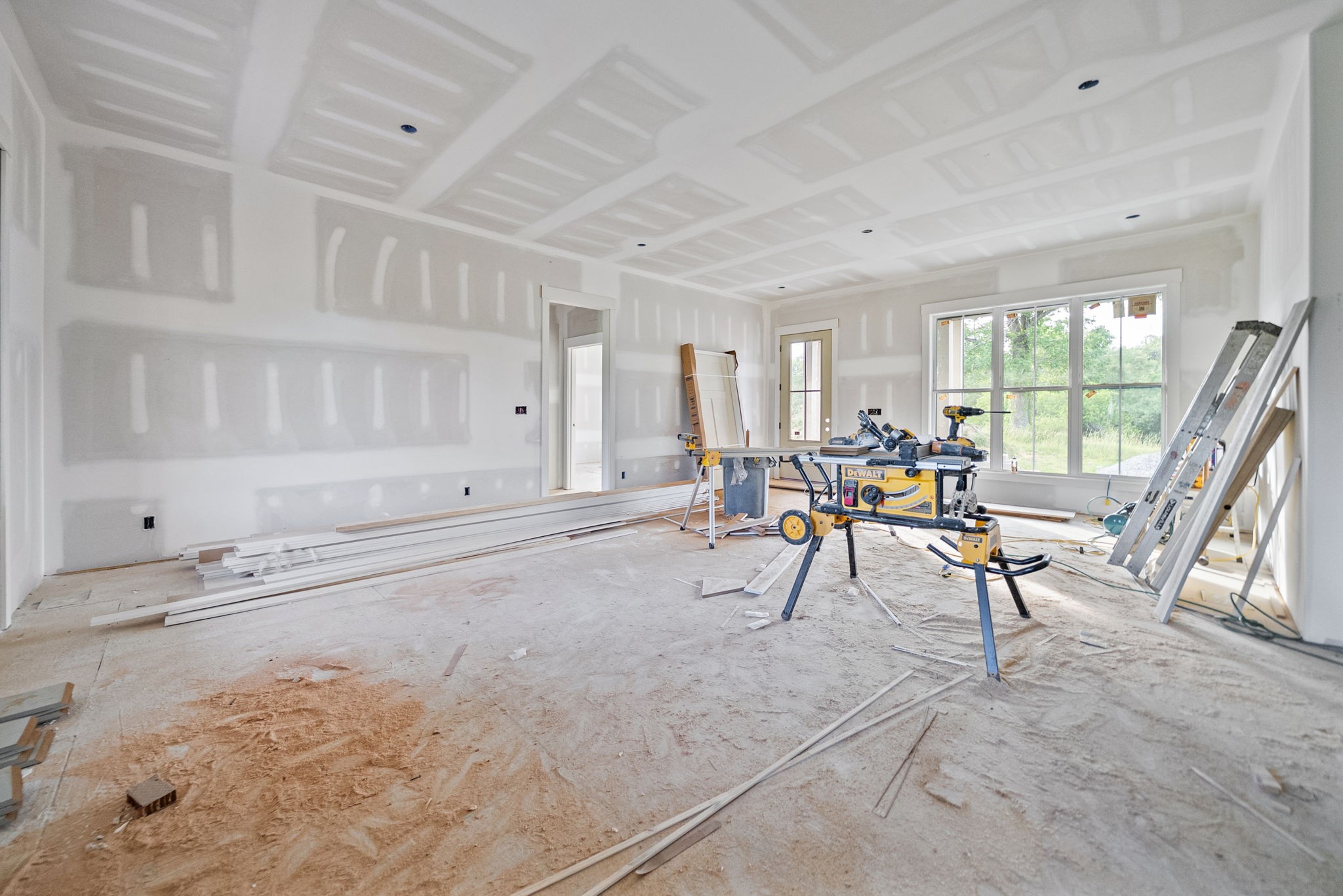 1870 Southside Road Southside, TN 37171 - Photo 8 of 35 a view of a livingroom with furniture and a large window