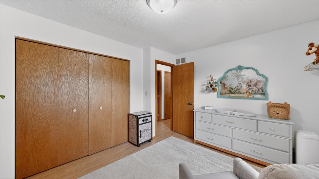 4332 Valley Drive Northwest Rochester, MN 55901 - Photo 17 of 36