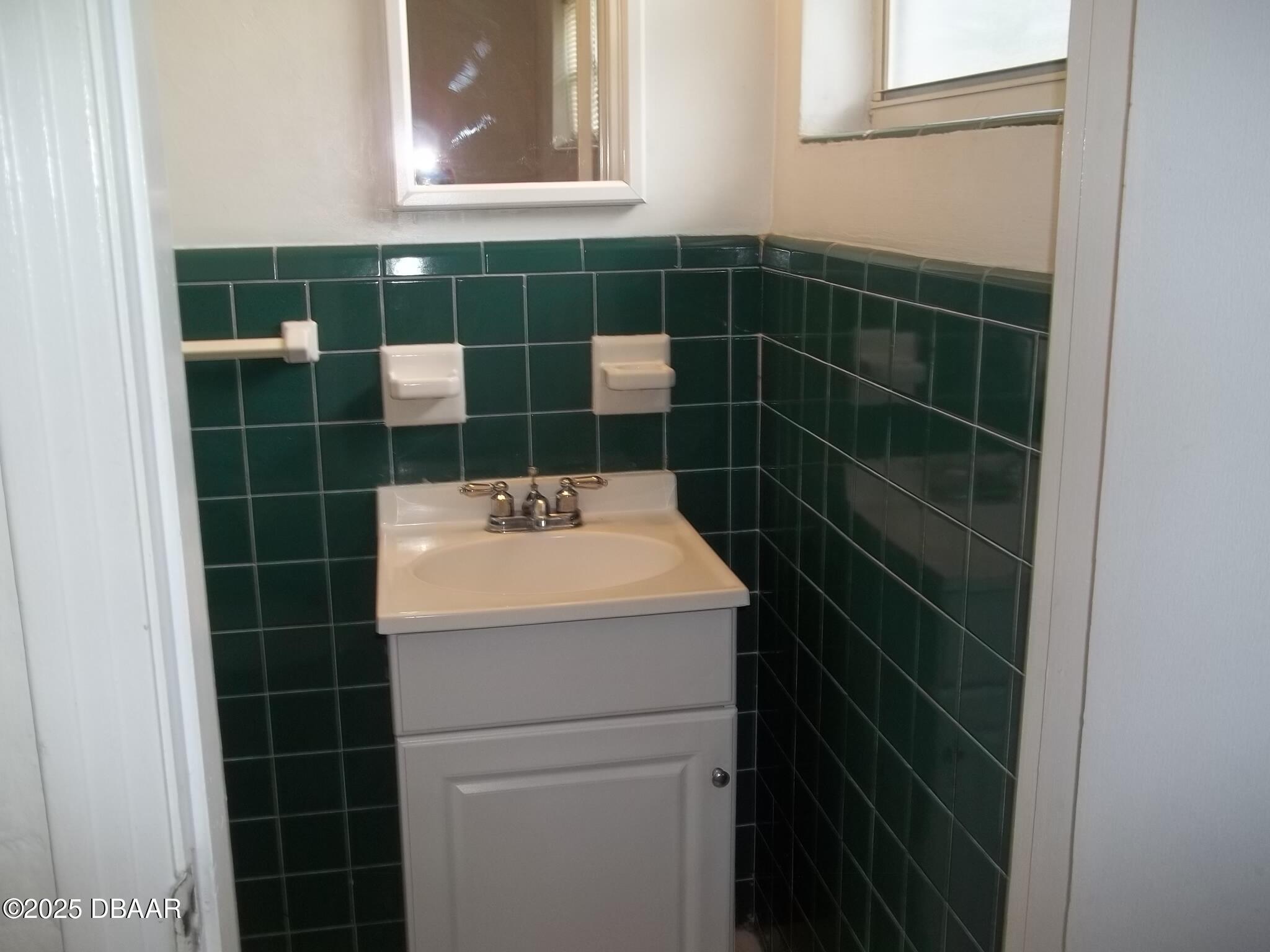 1076 Amanda Road Daytona Beach, FL 32114 - Photo 25 of 26 003