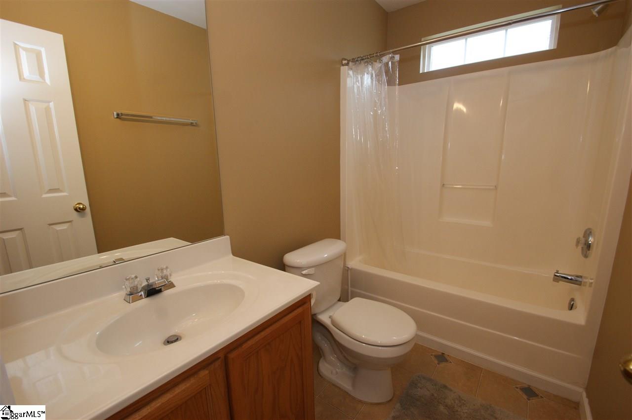 720 Maple Drive Greer, SC 29651 - Photo 12 of 15 Gallery Image 12