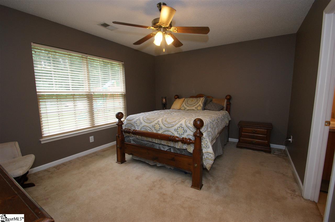 720 Maple Drive Greer, SC 29651 - Photo 9 of 15 Gallery Image 9
